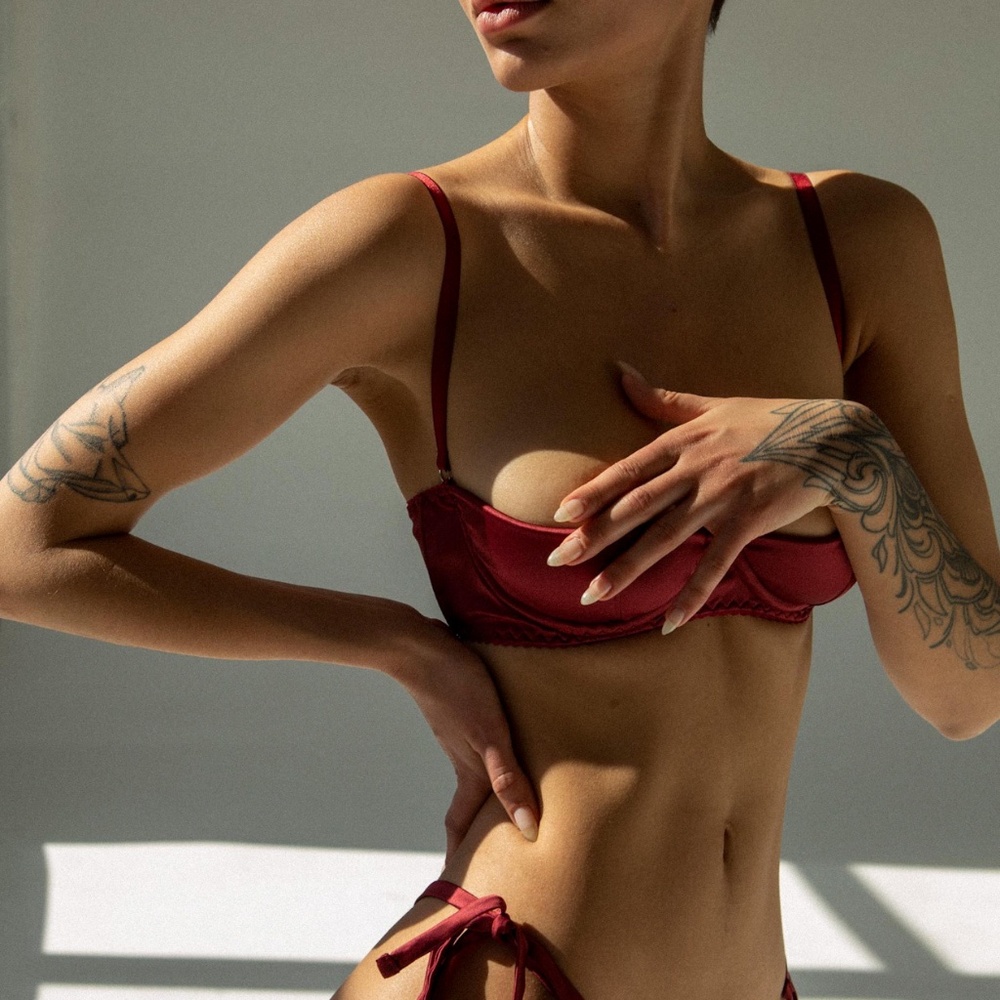 Shayk Red Silk open bra 36DD